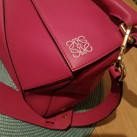 Loewe Handbags - Loewe Calfskin Puzzle Purse Fuchsia